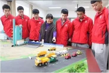 【交院实力派】她是路政安全的守护者，也是诲人不倦的教书匠