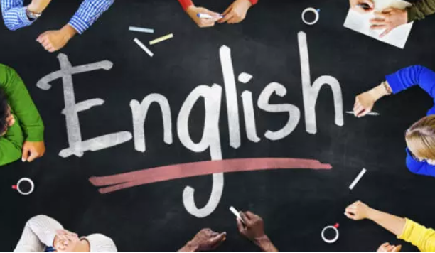 “全球语通” | 学院2016年新生英语听说大赛火热进行